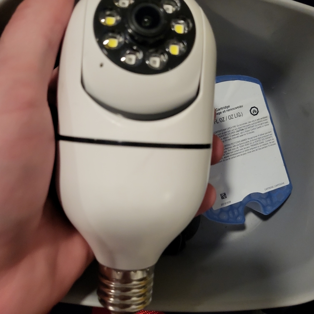 Camera lightbulb